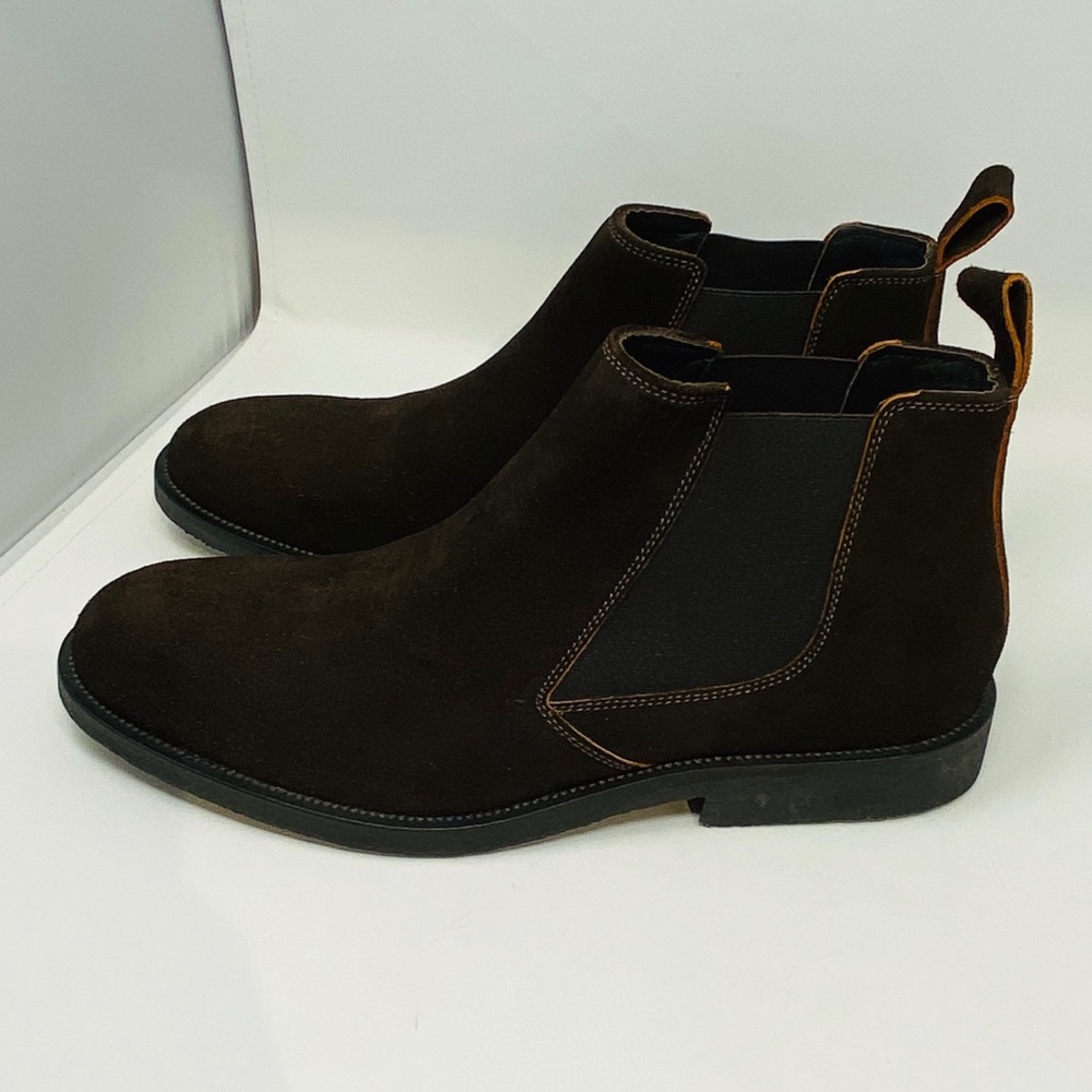 ARMANI COLLEZIONI**Brown Suede Boots**US 11*$895 - Picture 3 of 7
